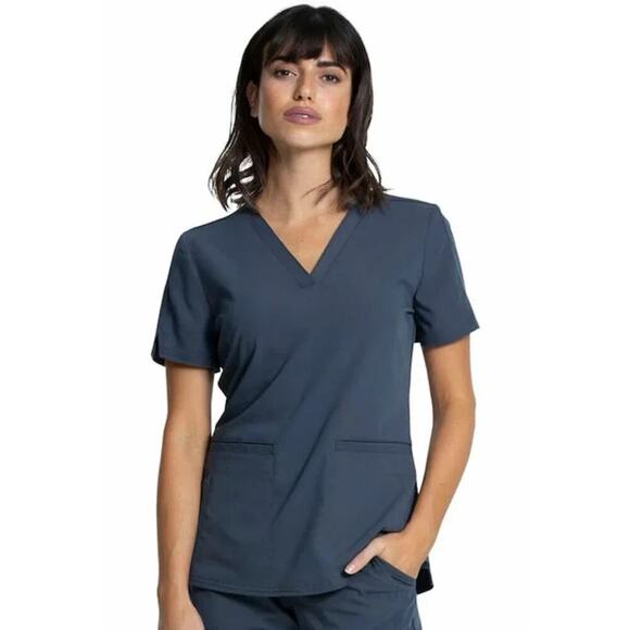 Vince Camuto Women’s V-Neck Scrub Top | Pewter/Grey | NEW/NWT!! - Picture 1 of 10